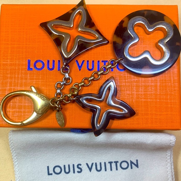 Louis Vuitton Accessories - COA Louis Vuitton Monogram Bag Charm/Keychain w/dustbag and Box